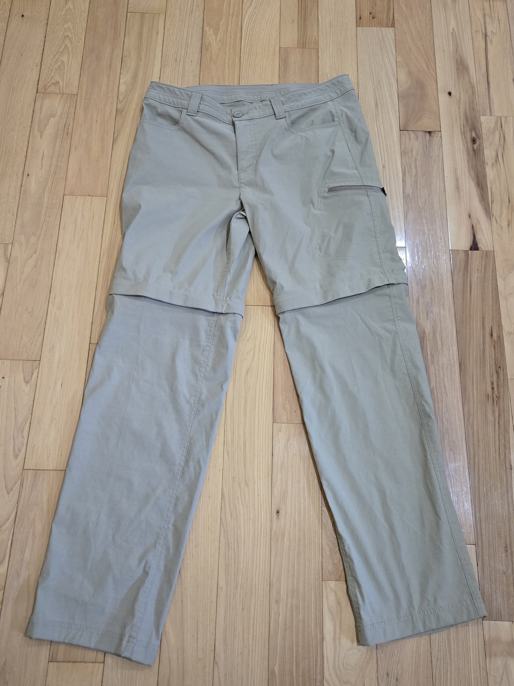 Gorpcore Eddie Bauer Zip-Off Convertible Hiking Pants
